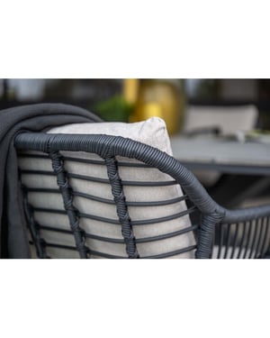 Garden Impressions Ronde 4-persoons tuinset edison tafel 4 margriet stoelen