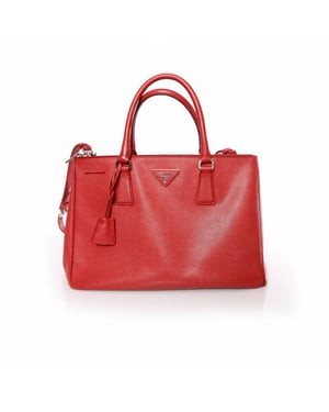 Prada, Galleria handtas in rood saffiano leer.