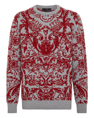 Rund halsringning med pullover