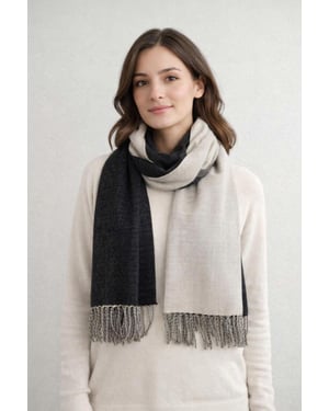 Reversible Two-Tone Cashmere Blend Scarf With Tassels in Black