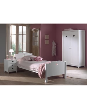 Lucevi amori bed + lattenbodem + nachtkastje + 2 deurs kleerkast -