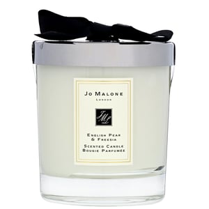 Jo Malone English Pear & Freesia Candle 200g - Luxurious Fragrance Experience