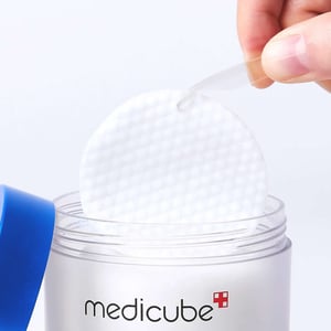 Medicube Zero Pore Pad 2.0 - Exfoliating Toner Pads for Clear Skin