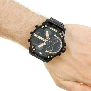 Diesel DZ7312 The Daddies Chronograaf Wijzerplaat Vier Tijdzones Herenhorloge