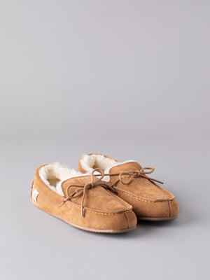 Men's Sheepskin Moccasins in Tan