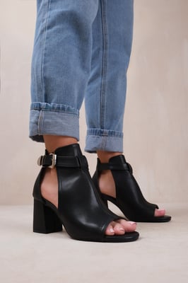 Wheres That From Womens 'Lisa' Wide Fit Block Heel With Side Buckle