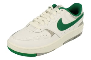 Nike Gamma Force Vita Sneakers