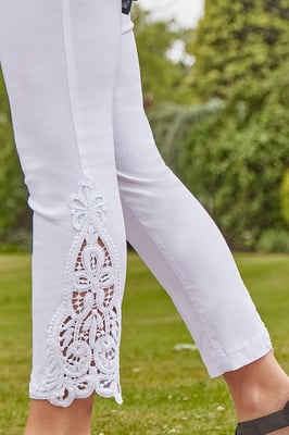 Lace Insert Crop Stretch Trousers