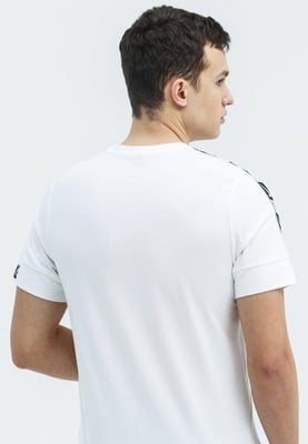 Nike Mens Repeat T Shirt in white
