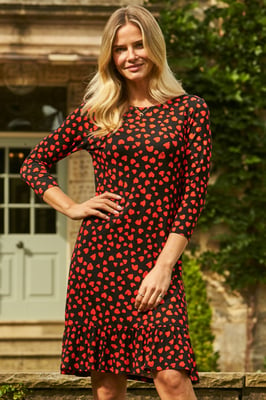 Black & Red Heart Print Ruffle Hem Shift Dress