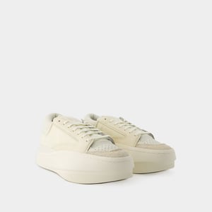 Lux Bball Låg Sneakers - Y-3 - Läder - Vit