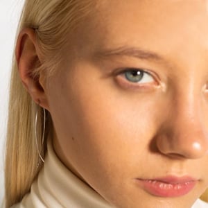 Luxenter essentiële oorbellen in 925 sterling zilver met gerhodineerde afwerking