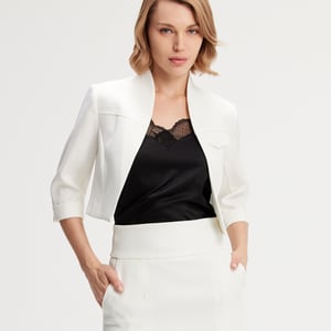 Minimalistische cropjackeet