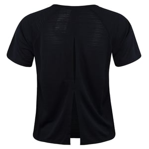 New Balance Kortärmad T-shirt med svart rund hals Total Performance WT03154 BK