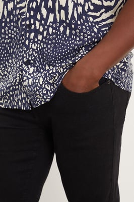 Black Skinny Fit Jean