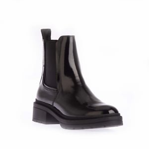Women's Rocket Dog Iggie Patent Chelsea Boots in Black