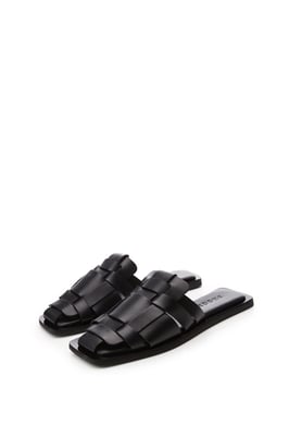 'Sh Akari' Black Leather