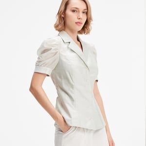Kortärmad blus i organza