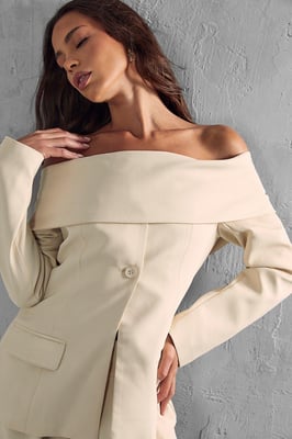 Tailored Bardot Fitted Blazer Top