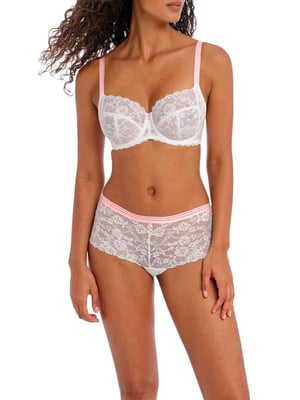 Offbeat Side Support Bra