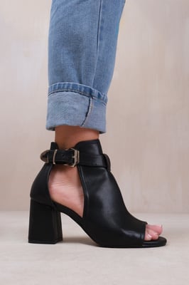 Wheres That From Womens 'Lisa' Wide Fit Block Heel With Side Buckle