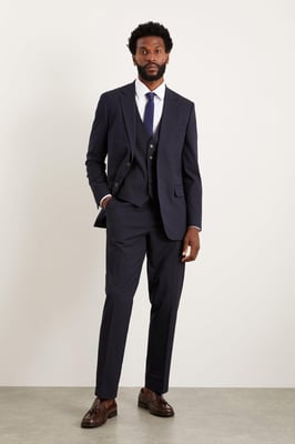 Tailored Fit Navy Essential Waistcoat