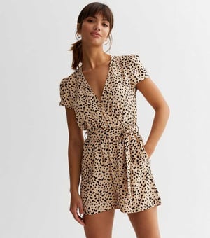 Animal Print Playsuit med bälte och omlott