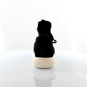 Adidas Tubular Defiant PK Damskor Svarta Träningsskor