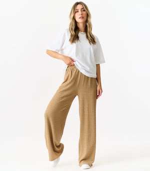 Texturerad byxa med elastisk midja och pull on