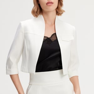 Minimalistische cropjackeet
