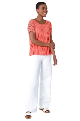 Cut Out Detail Stretch Top