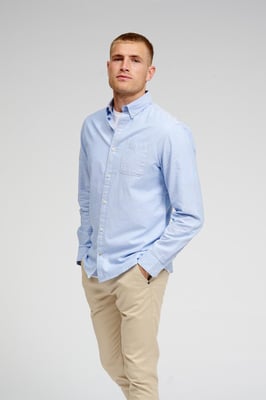 Het originele Performance Oxford Overhemd - Cashmere Blue.