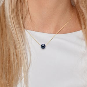 DIADEMA - Necklace - Real Freshwater Pearls - Black Tahitian Style - Cable Chain in Yellow Gold