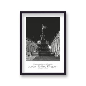 Polaroid Style B&W Travel Print Shaftesbury Memorial Fountain London United Kingdom - Black Frame