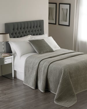 Brooklands Bedspread Silver