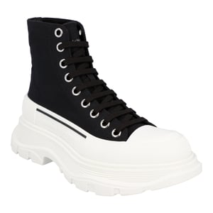 Alexander McQueen Tread Slick Boot in Black/White