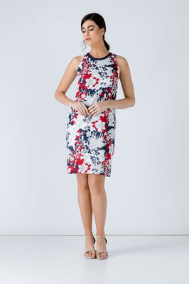 Bloemrijke mouwloze jurk van Conquista Fashion