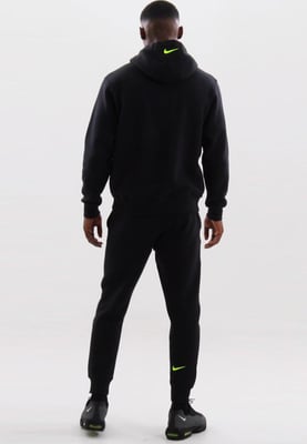 Nike Standard Issue Moto Overhead Tracksuit in Black