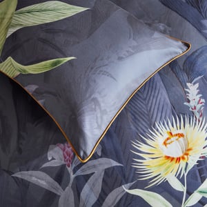 Artemis Pillowcase Set