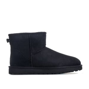 Women's Ugg Classic Mini II Boots in Black