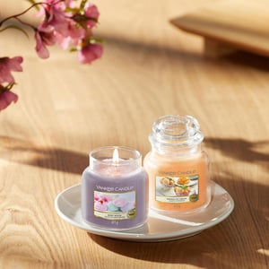 Yankee Candle Original Medium Jar Doftljus Berry Mochi, 411g