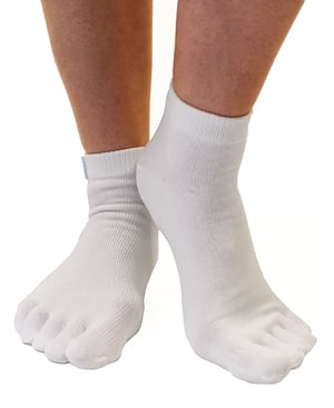 TOETOE - Mens & Ladies Essential Moisture Wicking Cotton Ankle Toe Socks - White