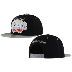 Mitchell & Ness San Antonio Spurs keps för herrar