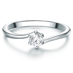 Trilani Female Sterling Silver Ring