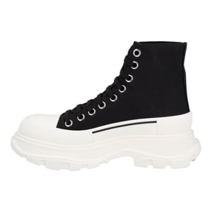 Alexander McQueen Tread Slick Boot in Black/White