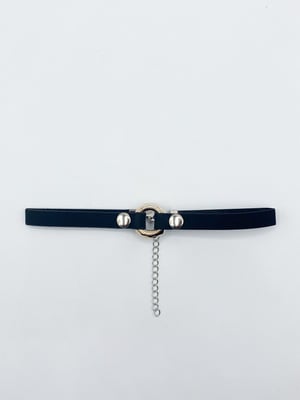 Faux Suede Choker Necklace With Ring Charm In Black