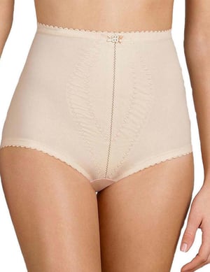 P2522 Playtex I Can't Believe It's A Girdle Maxi Brief