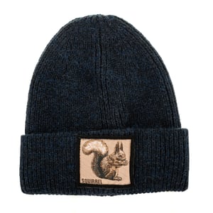 Hat with hem and label on the front JFBN18W04 man