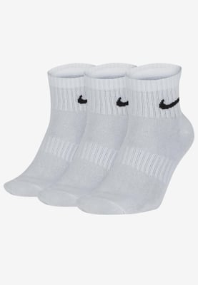 Nike Dry Cushion Everyday 3 Pairs Ankle Socks in White