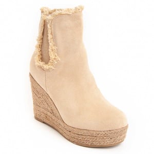 Montevita sleehak enkellaars Botilan43 In beige